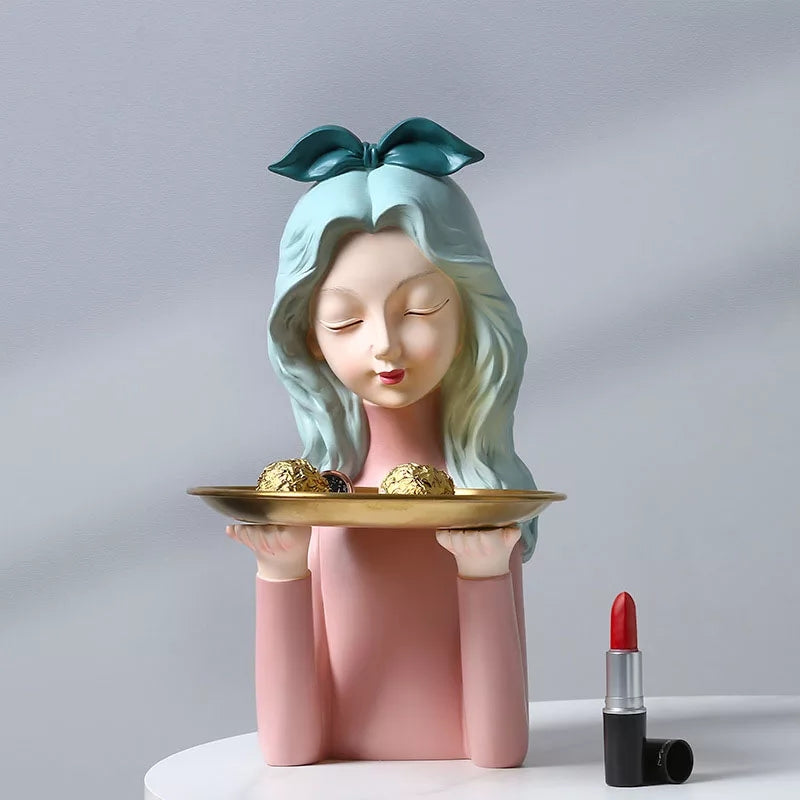 Honoka lady with tray