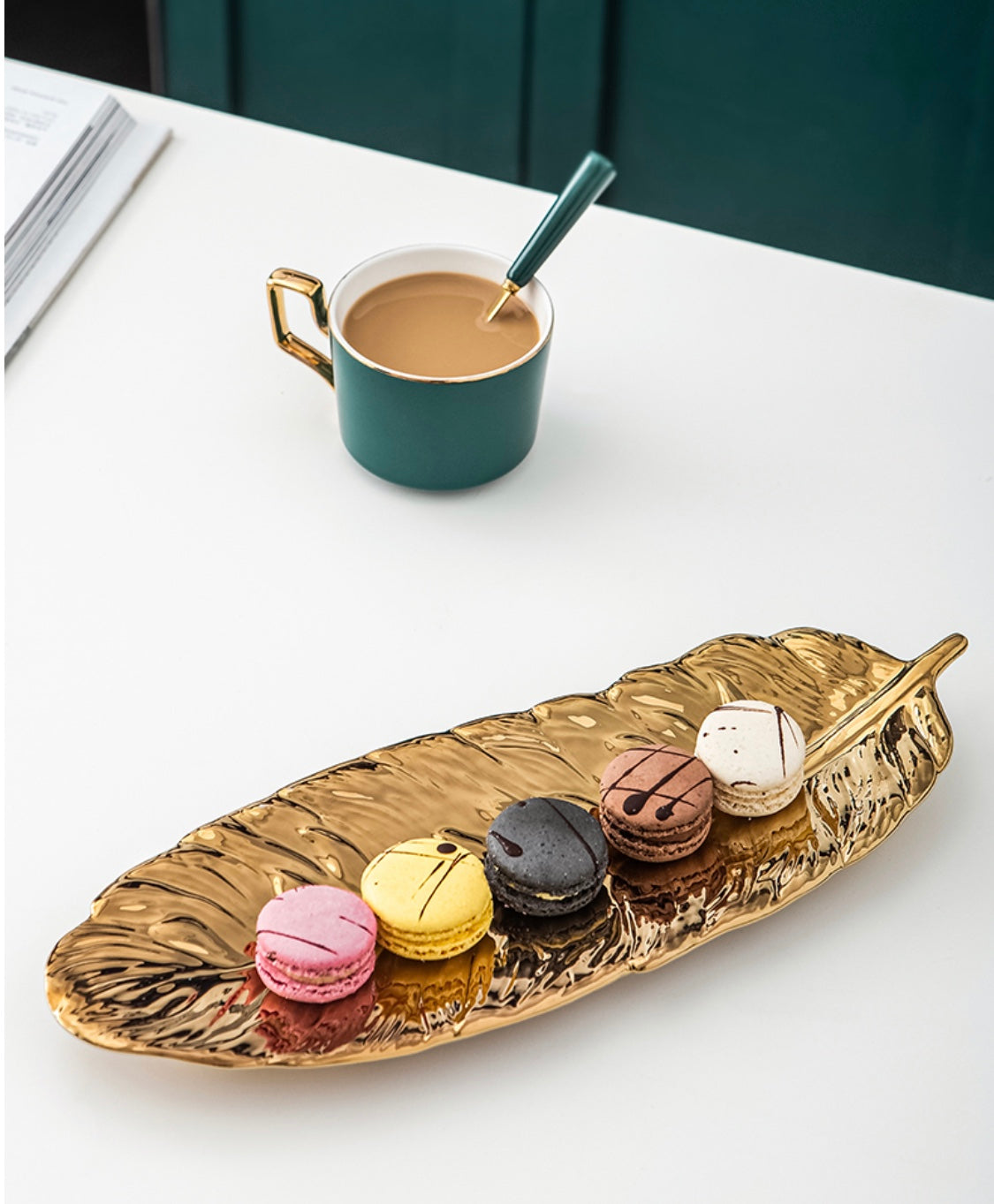 Malta Feather Ceramic Tray