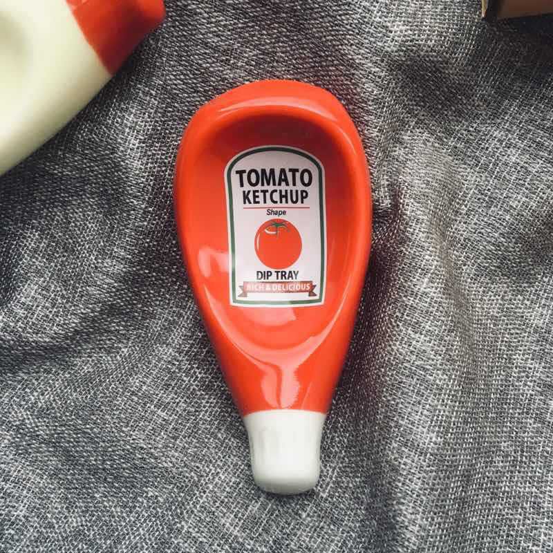 Zoey sauce dish